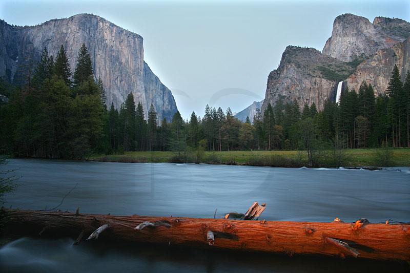 Yosemite Valley And Merced River At Dusk