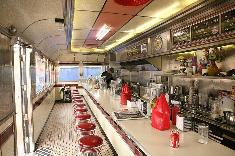 Fat Boys Diner, Interior