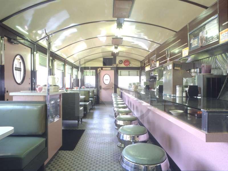 Salem Diner, Interior