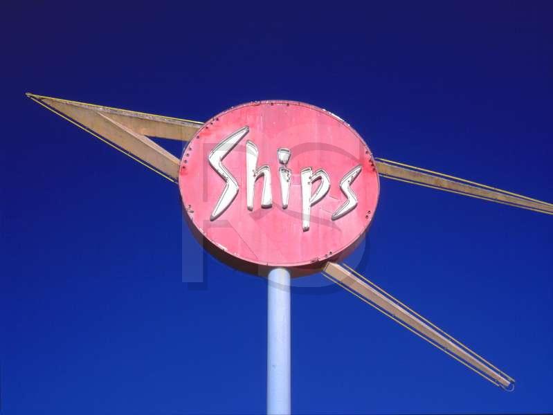 Ship's Coffee Shop, Sign