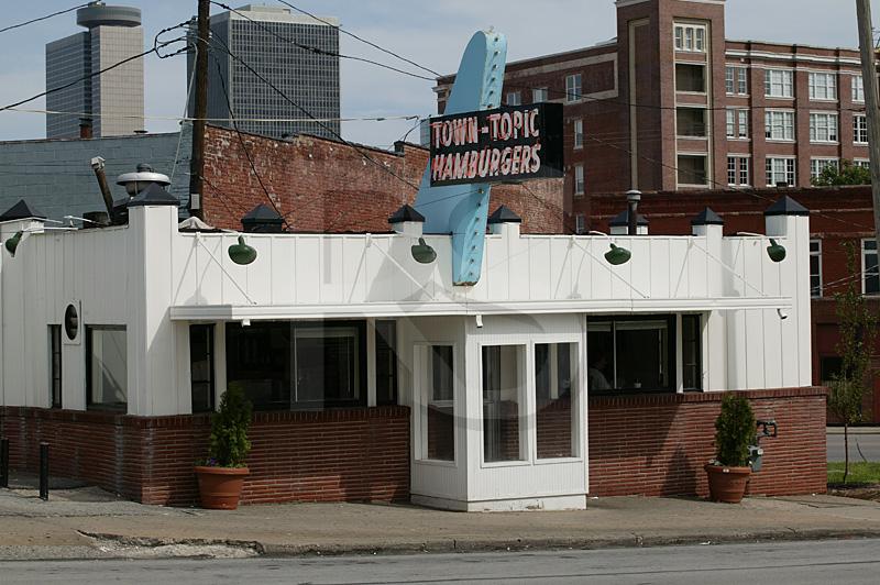 Town Topic Hamburgers, Exterior