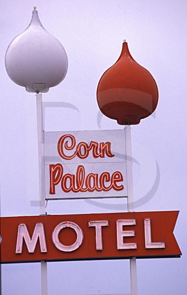 Corn Palace Motel