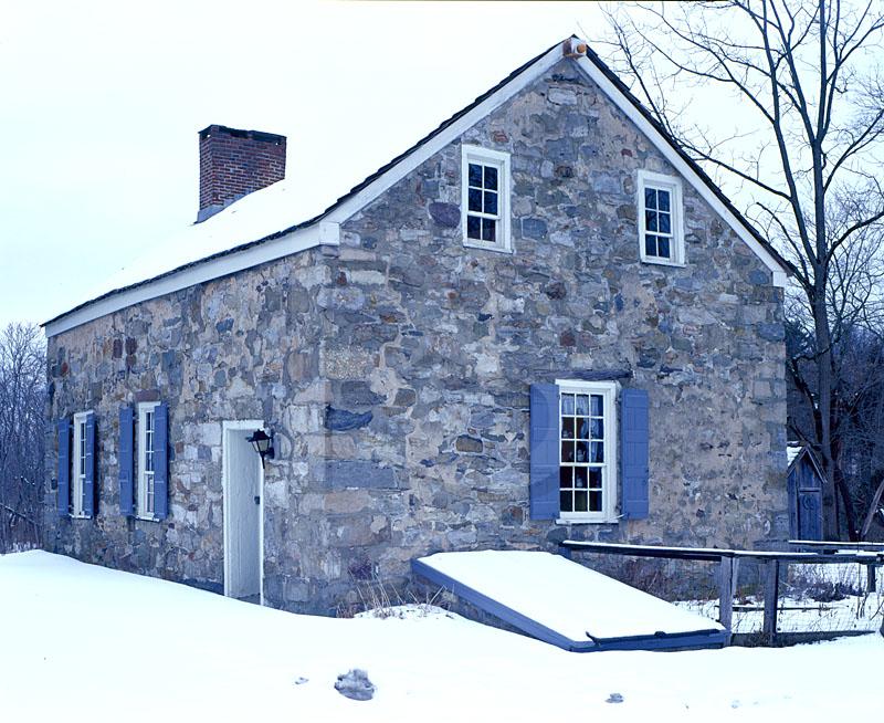 Nelden-Roberts Stone House, In Winter