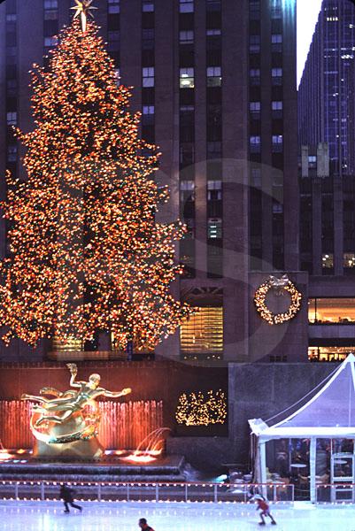 Rockefeller Center, Christmas Tree and Prometheus Statue