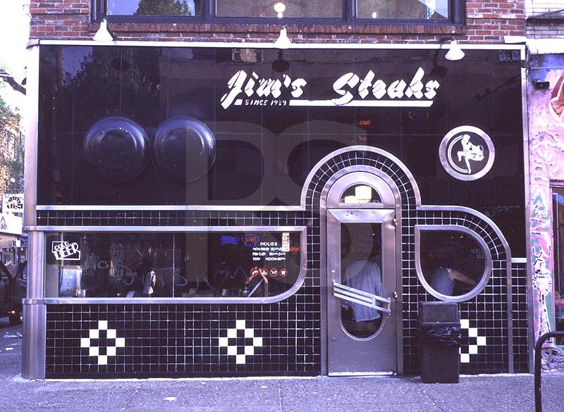 Jims Steaks, Exterior